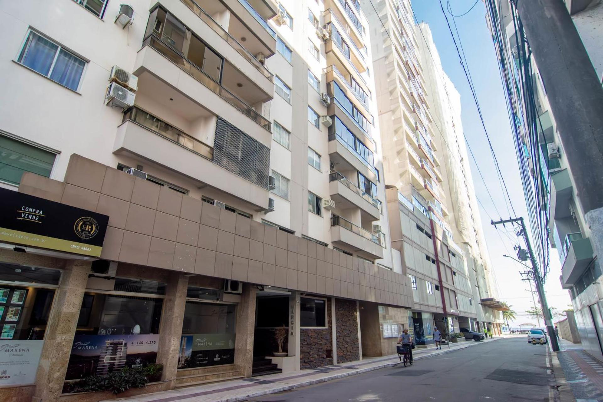 Custo Beneficio C/ Garagem Na Quadra Do Mar Ad6033
